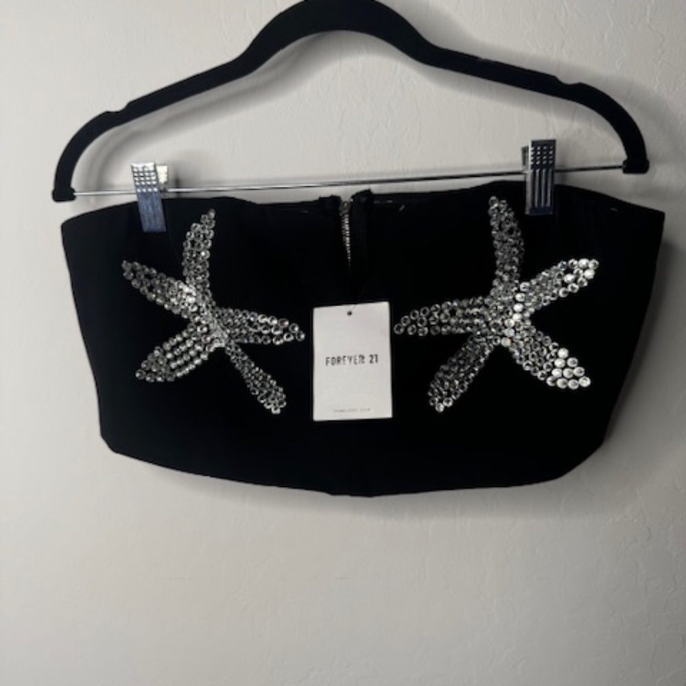 Forever 21 Black Strapless Crop Top with Silver Sequin Starfish – NWT